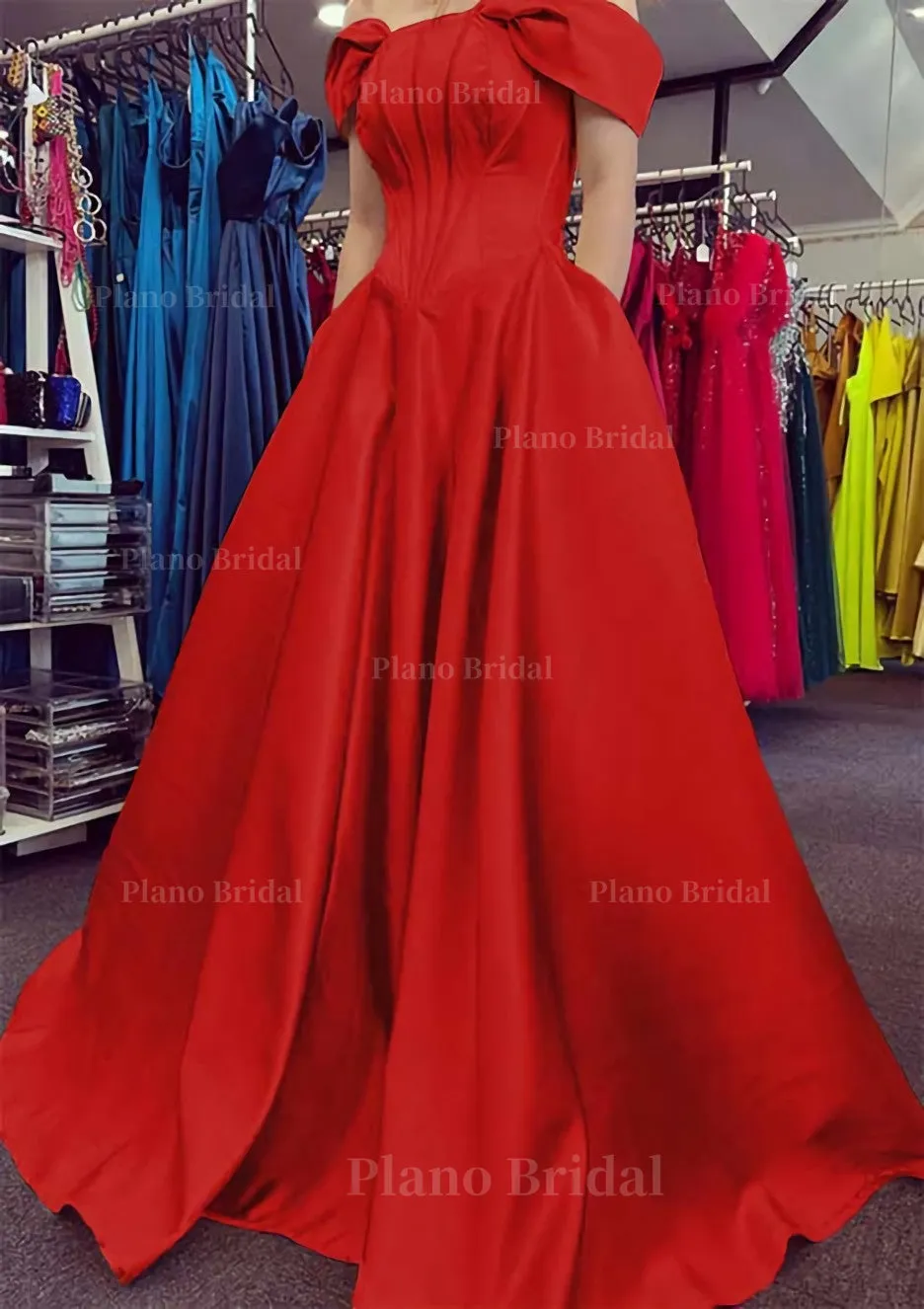 A-line Off-the-Shoulder Strapless Long/Floor-Length Satin Prom Dress With Pleated Pockets