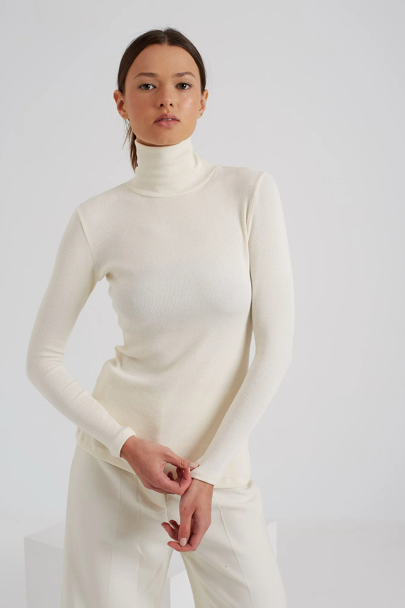 FILIPPA Base Layer Top in Cream