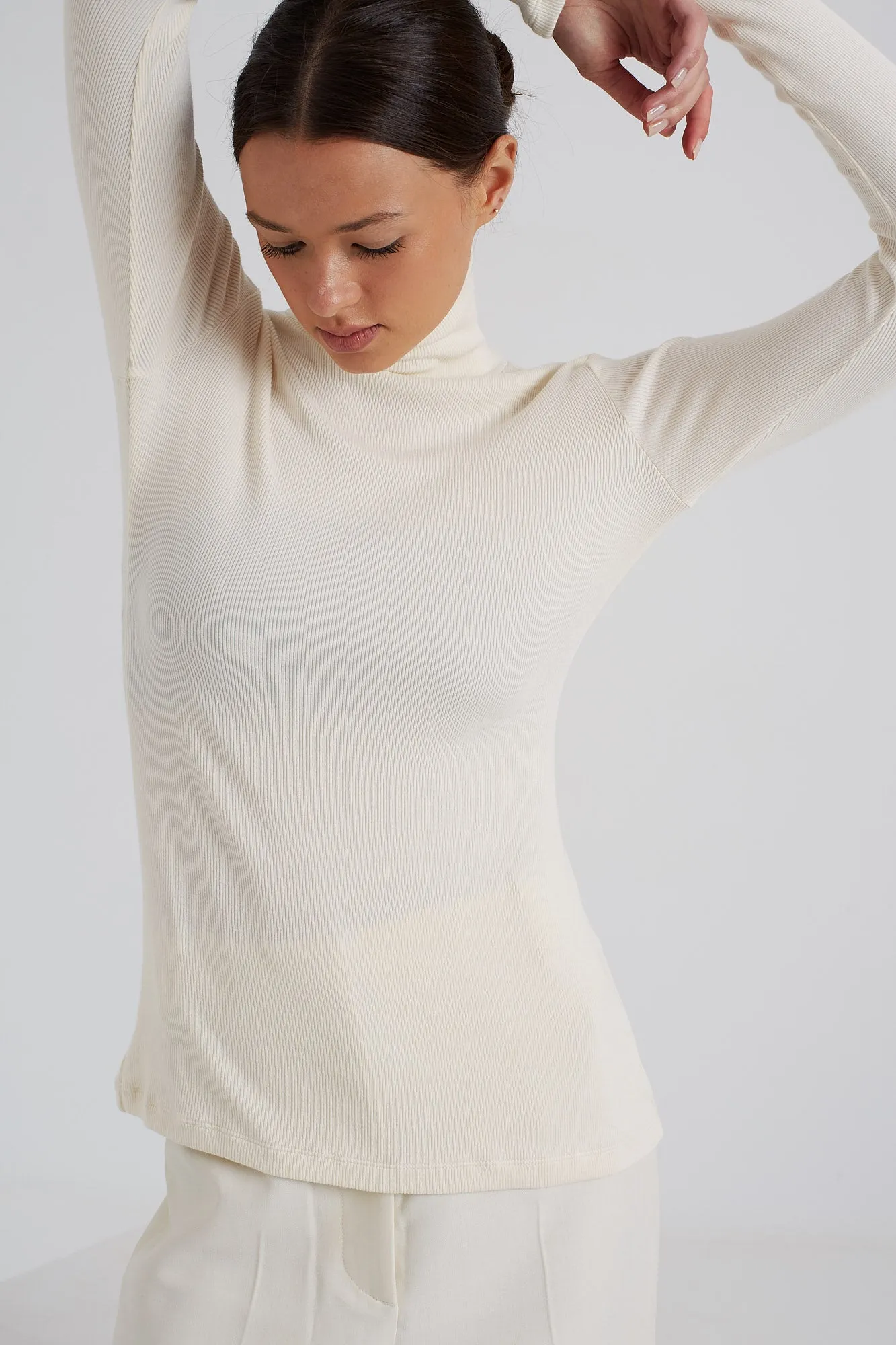 FILIPPA Base Layer Top in Cream