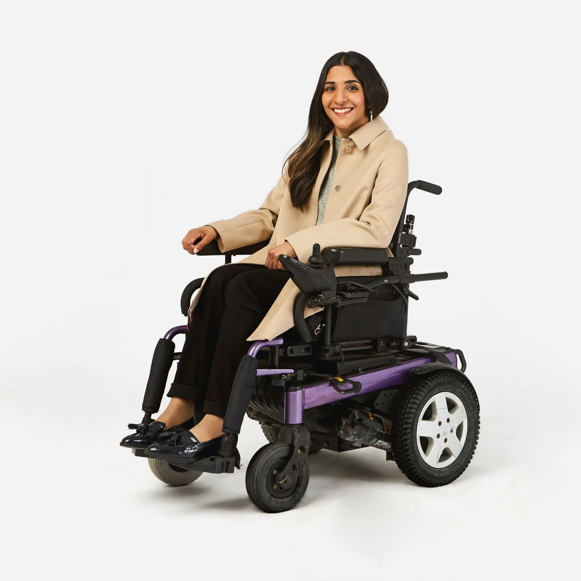 Junction Trenchcoat in a Wheelchair Cut with Magnetic Closures