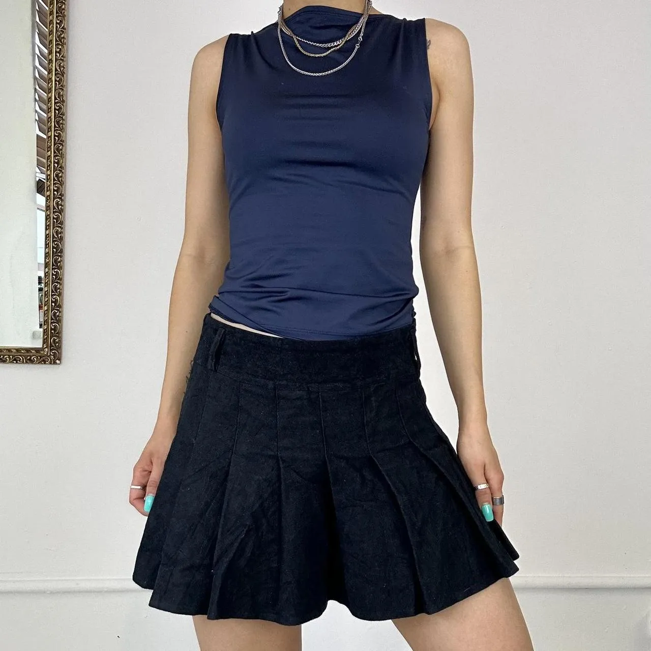 vintage pleated mini skirt